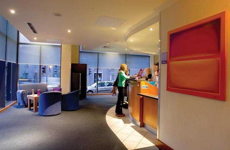 Hotel Premier Centre Lauriston Place 3*